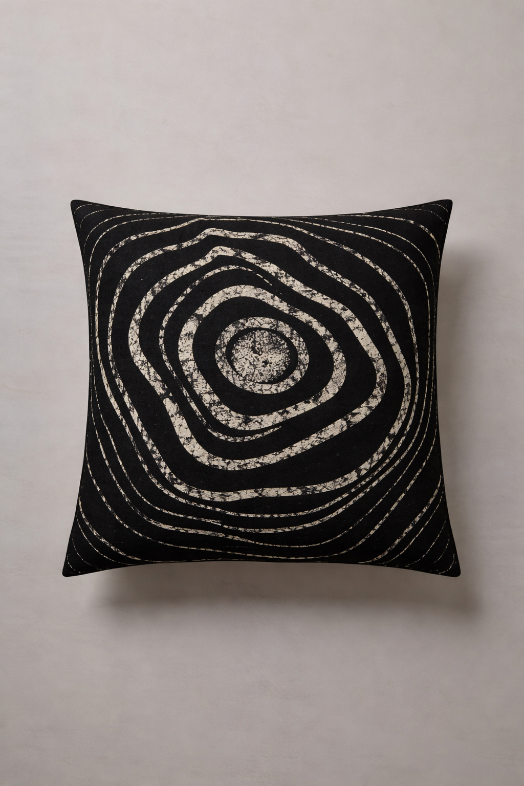 London: Create a Signature Halo Eye Batik Cushion series - In Person